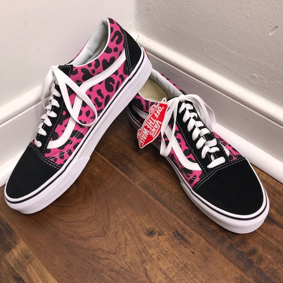 vans old skool leopard pink